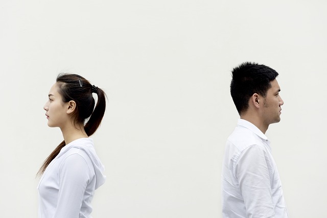 Facts In Hand: Making an Informed Choice on Back Care